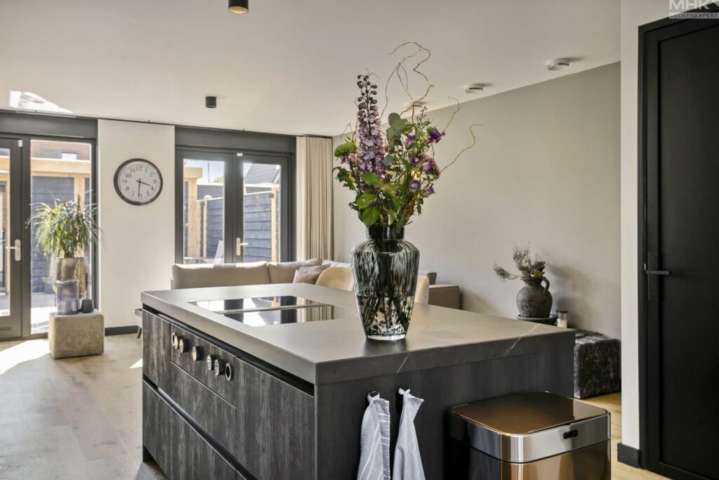 05_KBK_Keuken_Hout_Eiland_Burger-1600×1067
