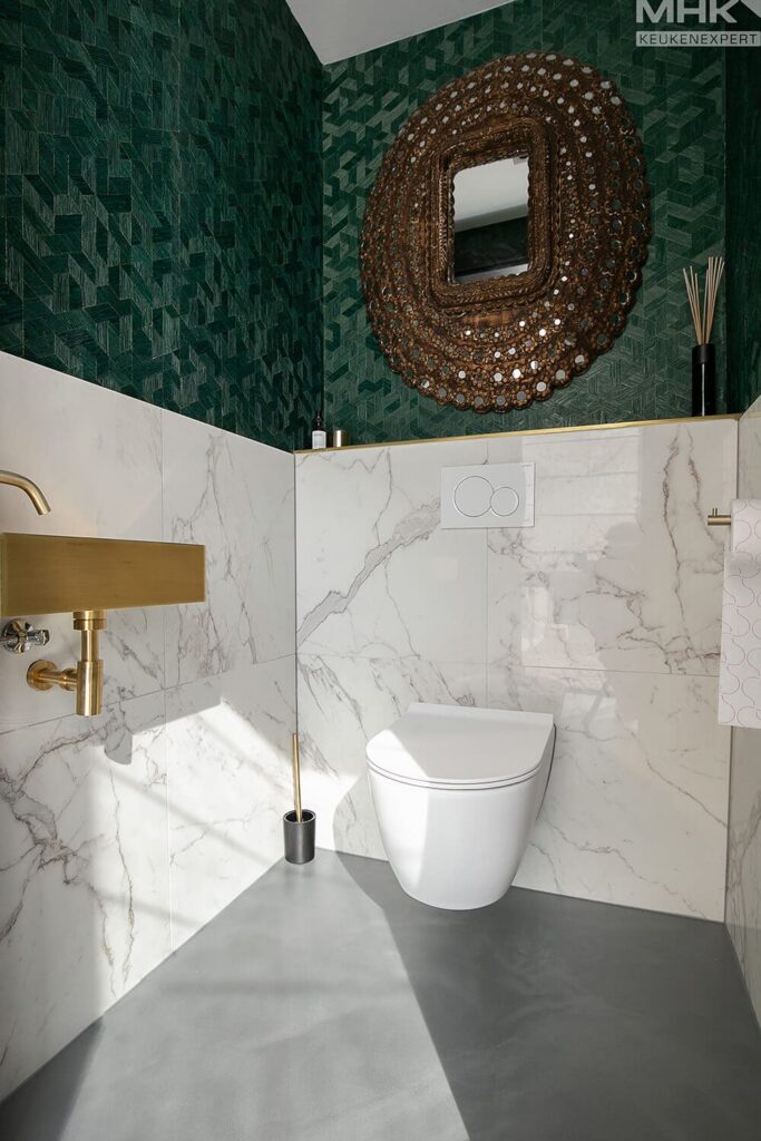 Badkamer-17_2020_KBK_Zwart_Hout_L_HR